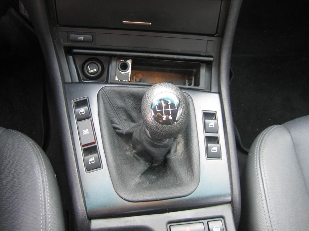 VISTA CAMBIO VISTA TRASERA DERECHA 