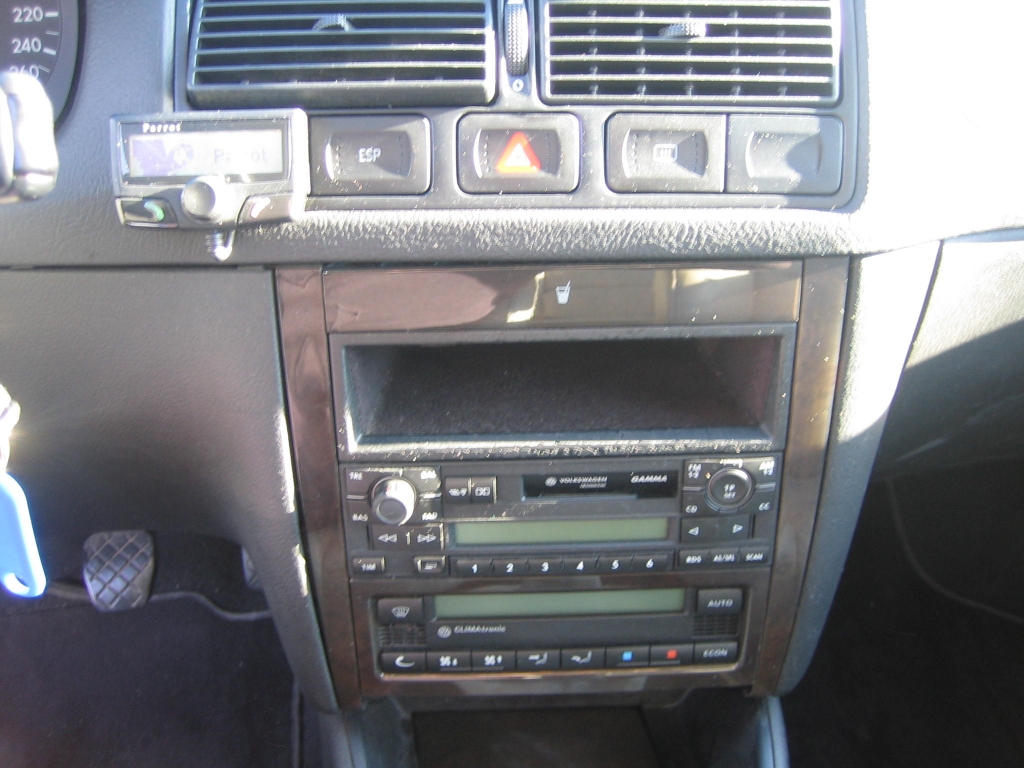 VISTA AUDIO Y CLIMA VOLKSWAGEN GOLF GTI 1.8 I 150CV