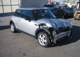 VISTA DELANTERA DERECHA MINI ONE 1.4 I 90CV VISTA DELANTERA DERECHA MINI ONE 1.4 I 90CV