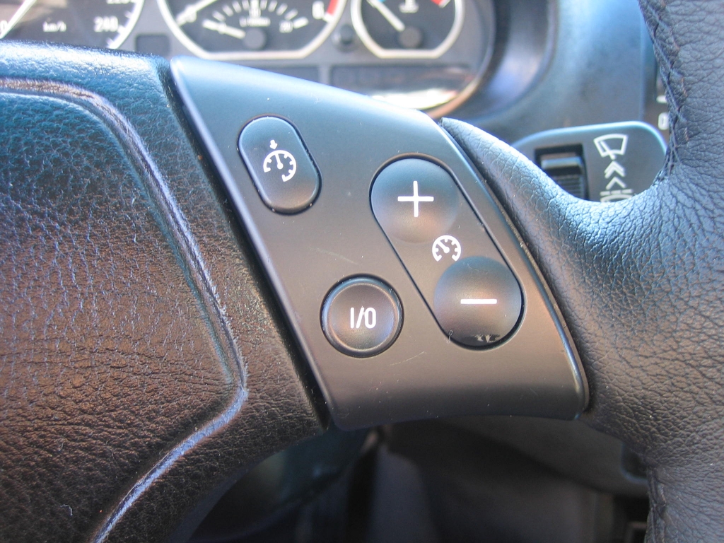 VISTA TEMPOMAT BMW 320 D 2.0 136CV