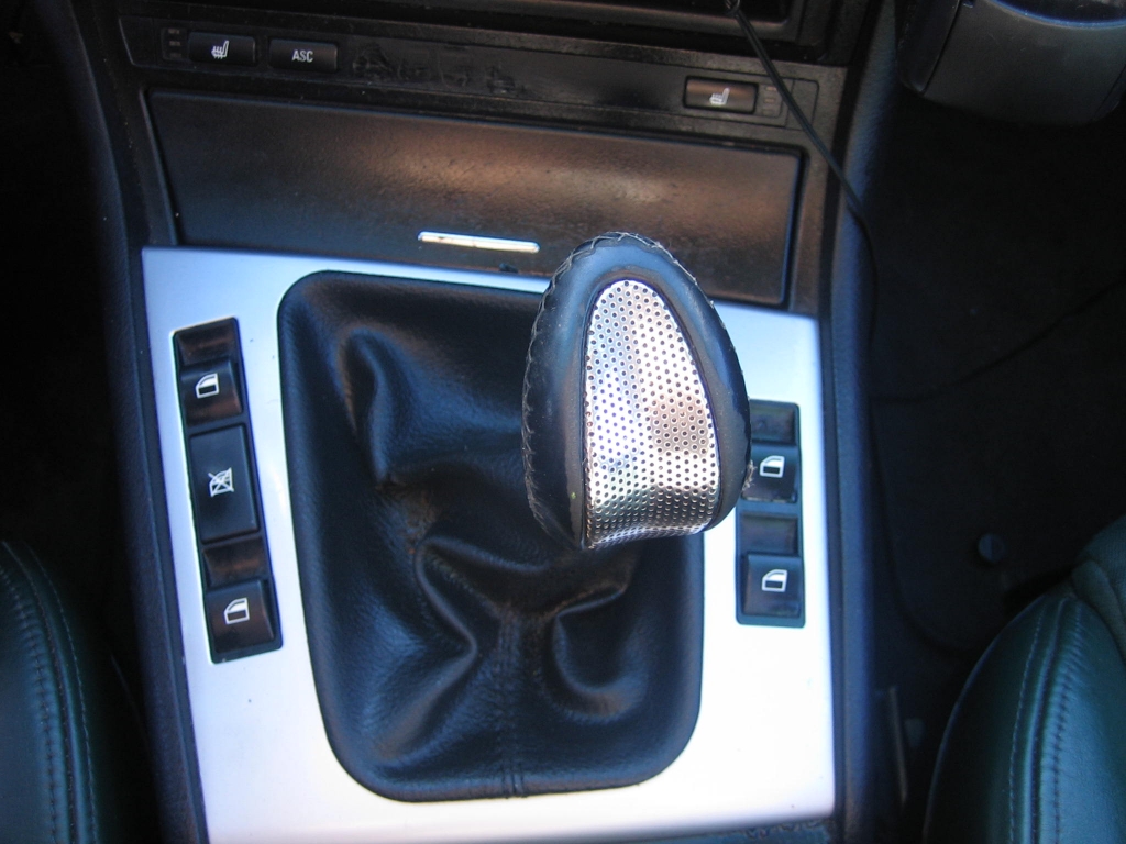 VISTA CAMBIO BMW 320 D 2.0 136CV