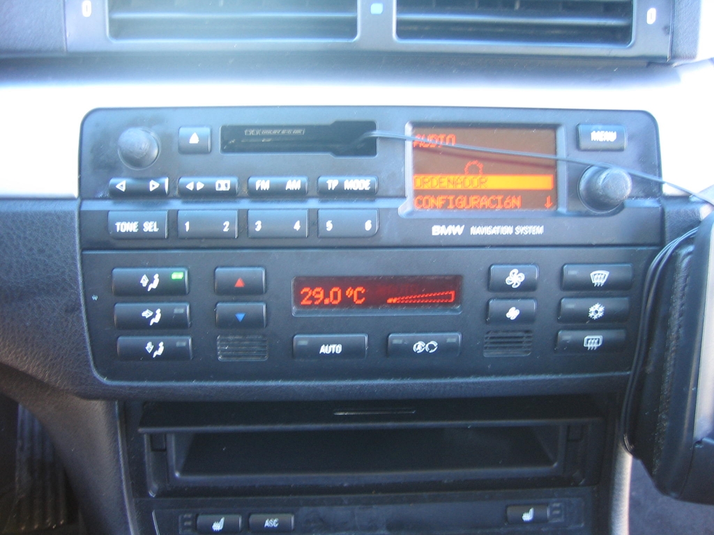 VISTA AUDIO Y NAVI BMW 320 D 2.0 136CV