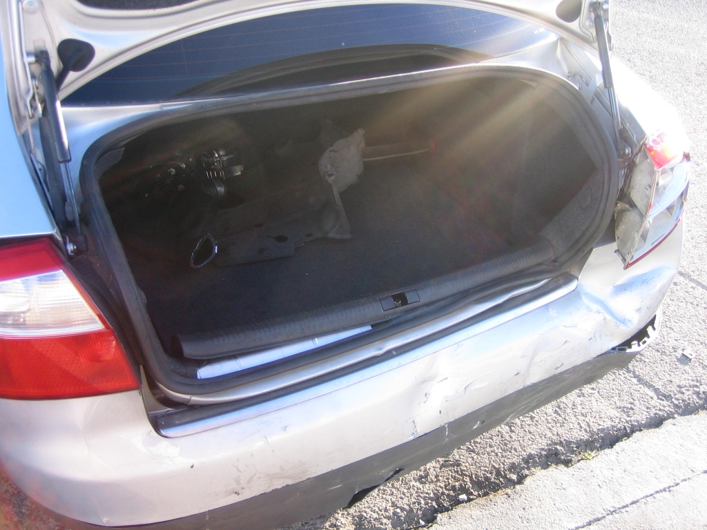 VISTA INTERIOR MALETERO AUDI A-4 1.9 TDI 130CV