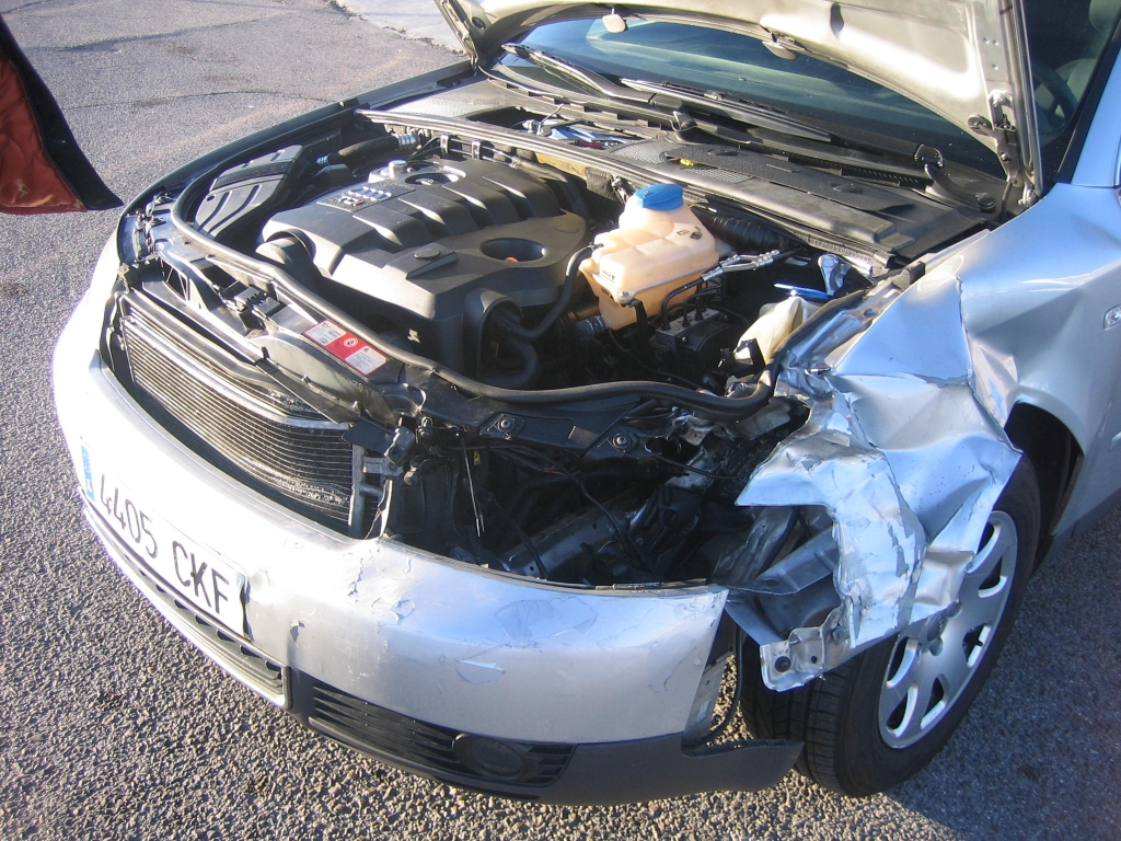 VISTA GOLPE DELANTERO AUDI A-4 1.9 TDI 130CV