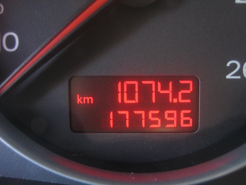 VISTA KM AUDI A-4 1.9 TDI 130CV