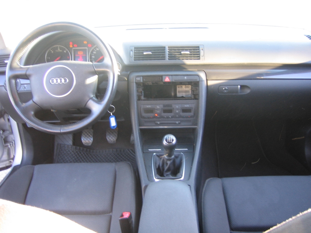 VISTA SALPICADERO AUDI A-4 1.9 TDI 130CV