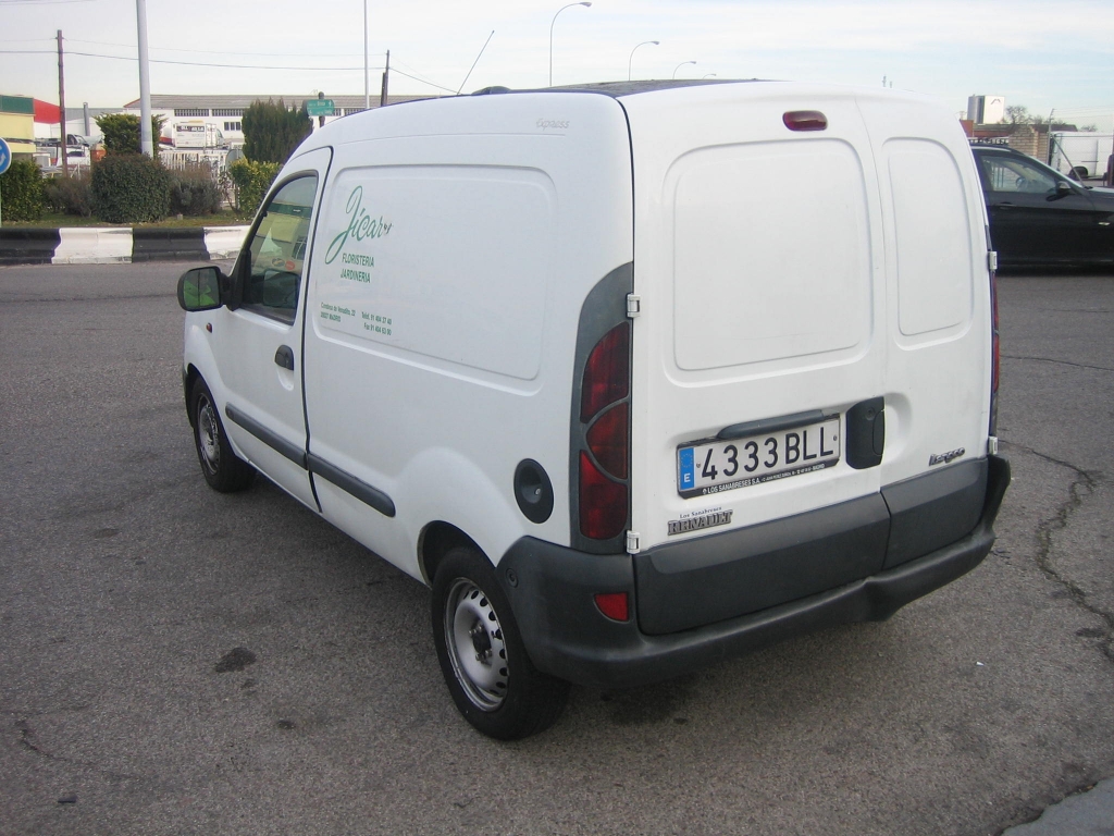 VISTA TRASERA IZQUIERDA RENAULT KANGOO 1.9 D 64CV