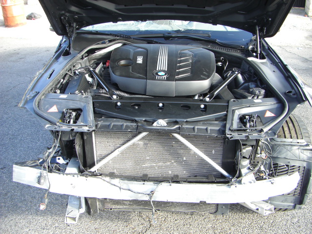 vista motor BMW 520 D 2.0 177CV TOURING AUTOMATICO