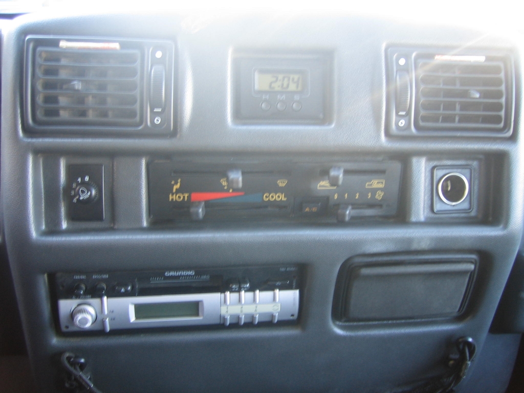 VISTA A/C VISTA INBTERIOR TRASERO SANTANA ANIBAL 2.8 TD UNIJET 125CV 4X4