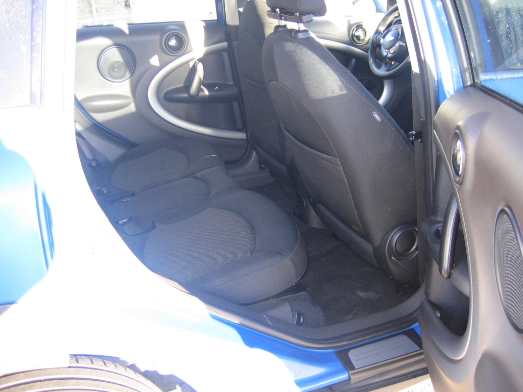 VISTA INTERIOR TRASERO 2 MINI ONE D COUNTRYMAN 1.6 90CV