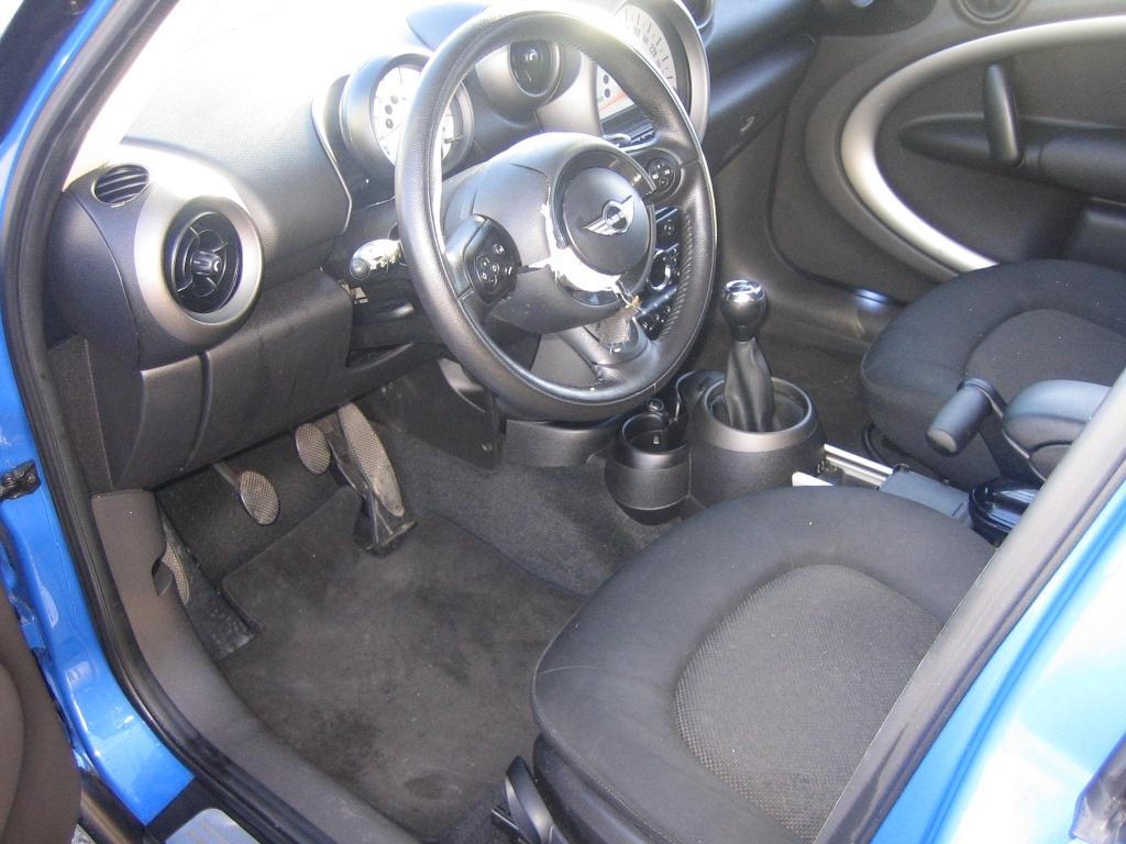VISTA INTERIOR IZQUIERDO MINI ONE D COUNTRYMAN 1.6 90CV