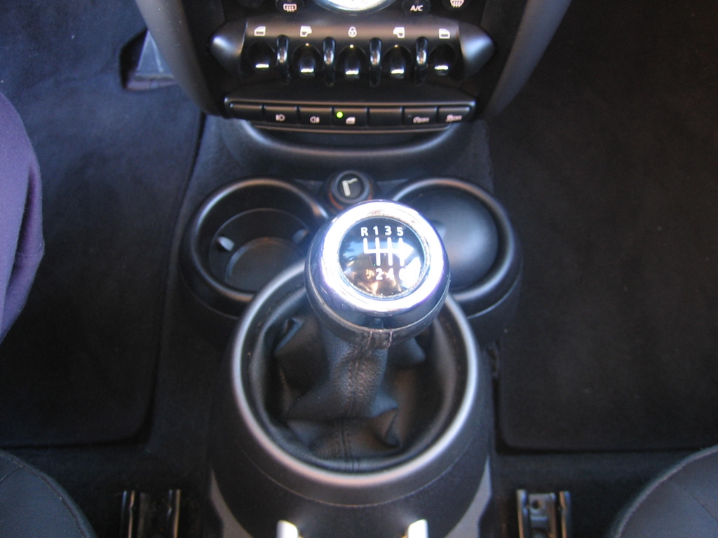 VISTA CAMBIO MINI ONE D COUNTRYMAN 1.6 90CV