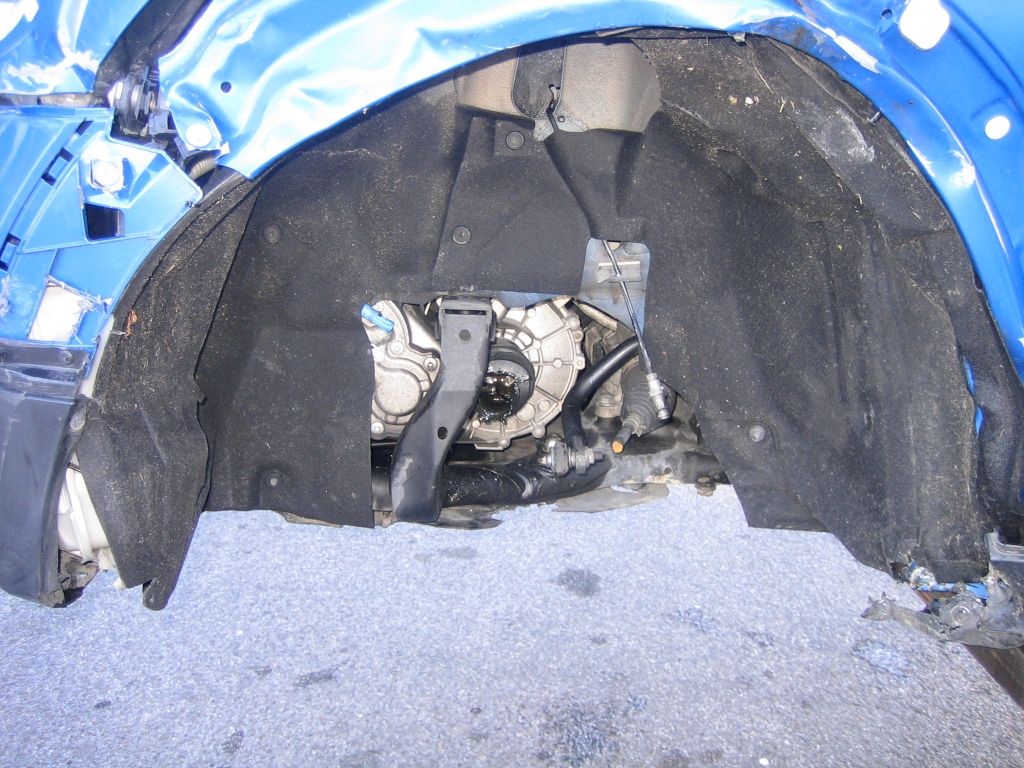 VISTA GOLPE EN MECANICA DE RUEDA MINI ONE D COUNTRYMAN 1.6 90CV