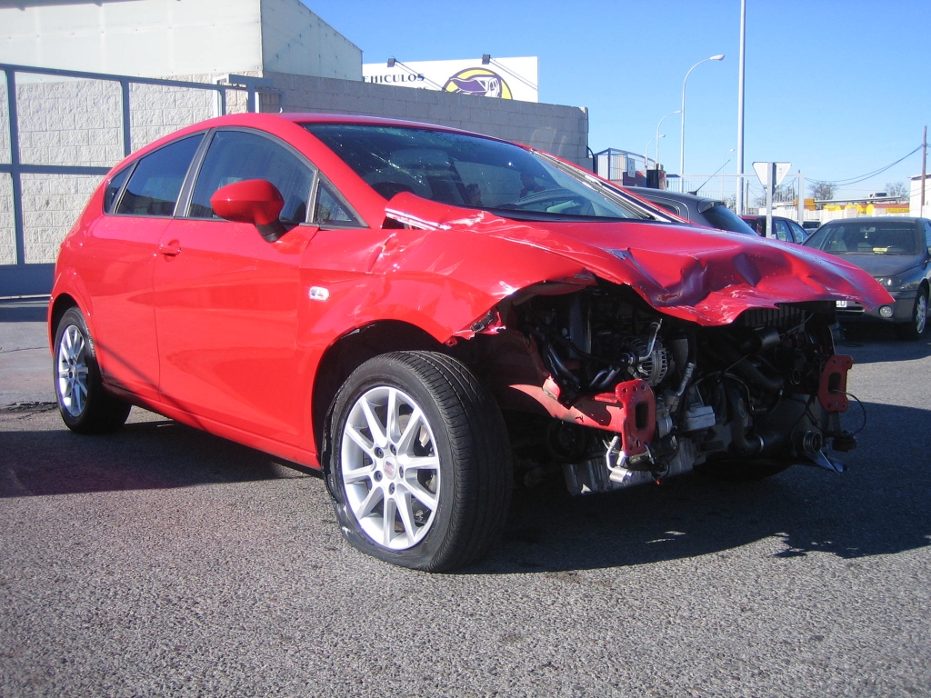 VISTA DELANTERA DERECHA SEAT LEON 1.9 TDI 105CV STYLANCE ECOMOTIVE