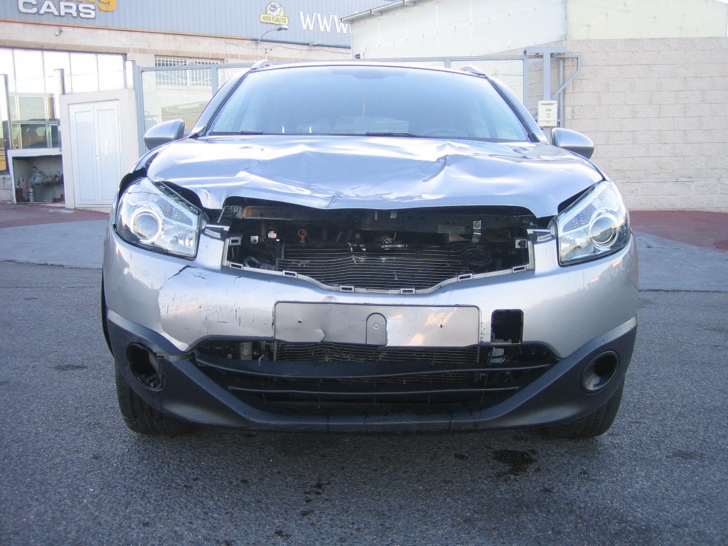 VISTA DELANTERA NISSAN QASHQAI 1.6 GASOLINA 114CV