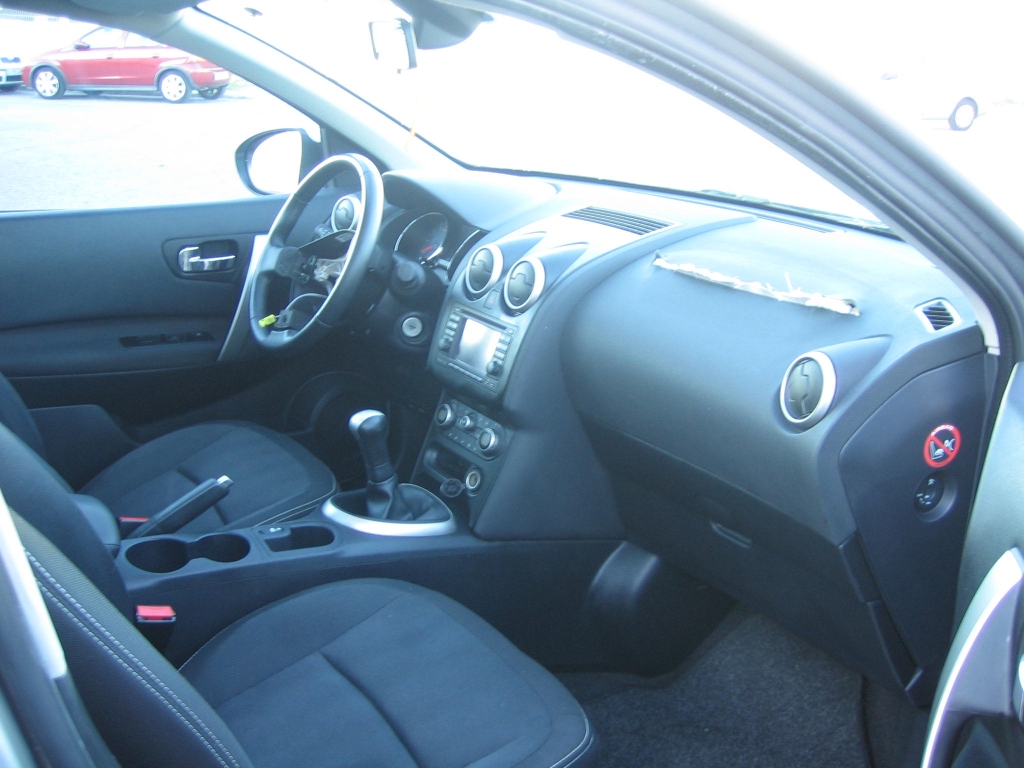 VISTA INTERIOR DERECHO NISSAN QASHQAI 1.6 GASOLINA 114CV