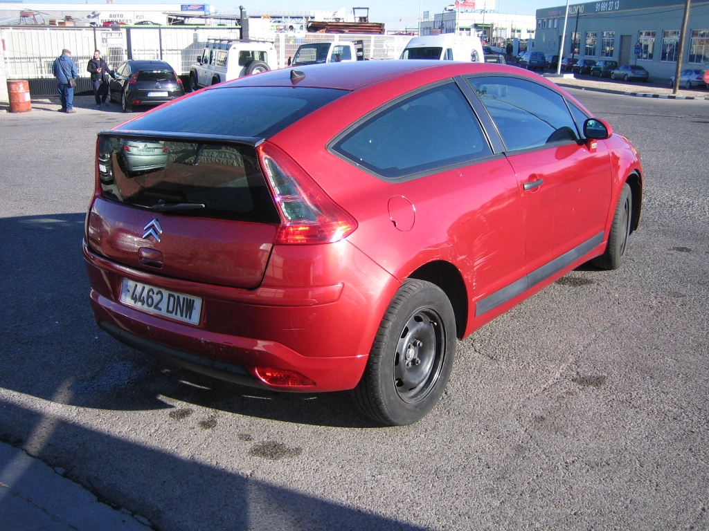 VISTA TRASERA DERECHA CITROEN C-4 1.6 HDI VTR 110CV