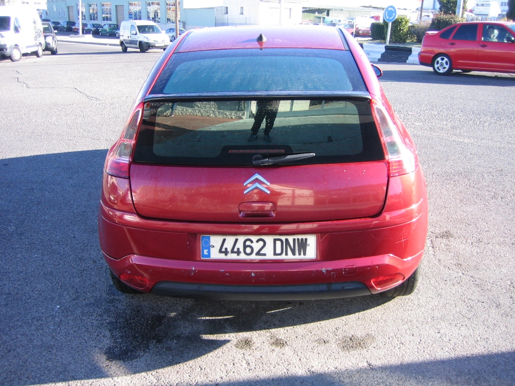 VISTA TRASERA CITROEN C-4 1.6 HDI VTR 110CV
