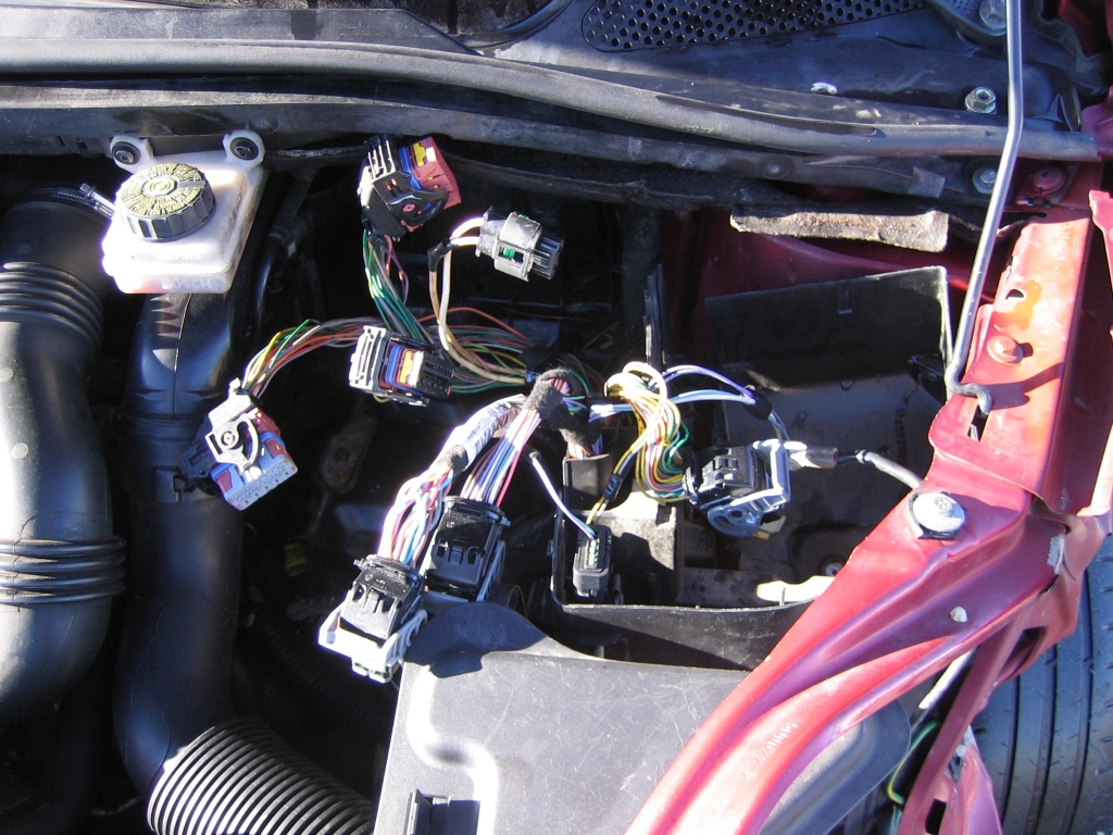 VISTA A FALTA DE CENTRALITA Y BSI CITROEN C-4 1.6 HDI VTR 110CV