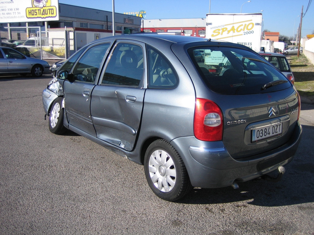 VISTA TRASERA IZQUIERDA CITROEN XSARA PICASSO 1.6 HDI 109CV
