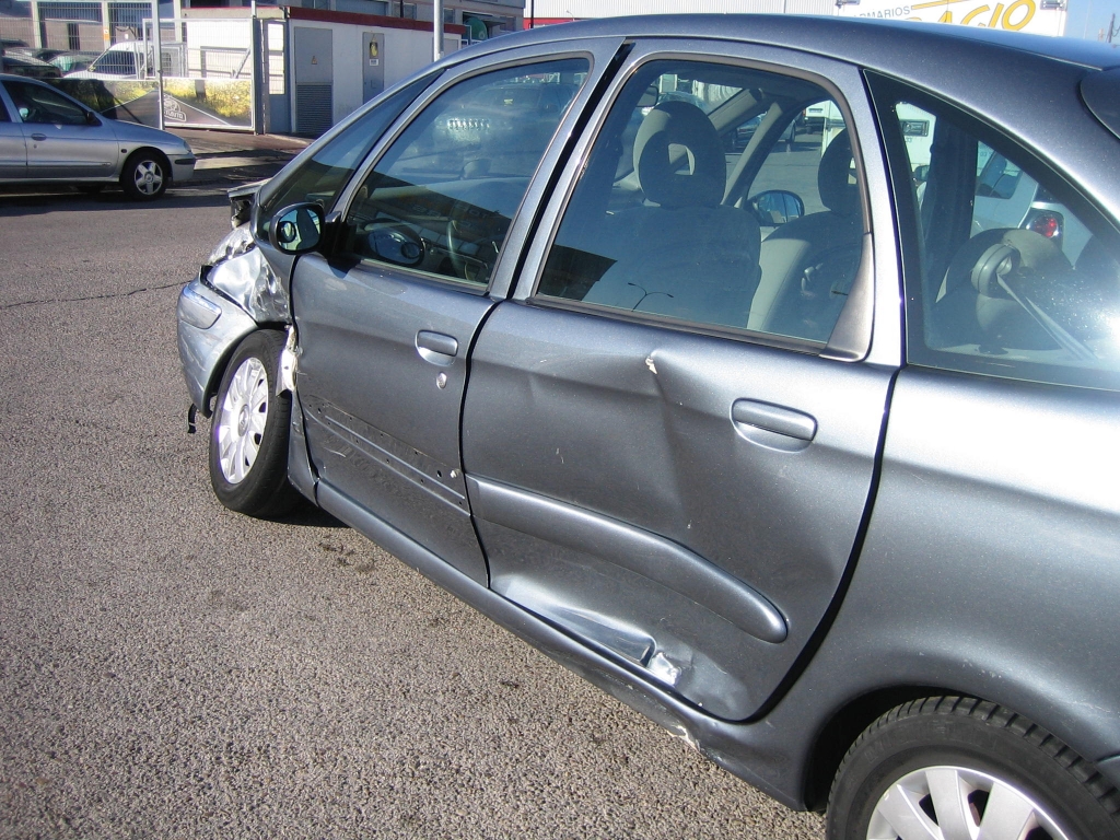 VISTA GOLPE CITROEN XSARA PICASSO 1.6 HDI 109CV