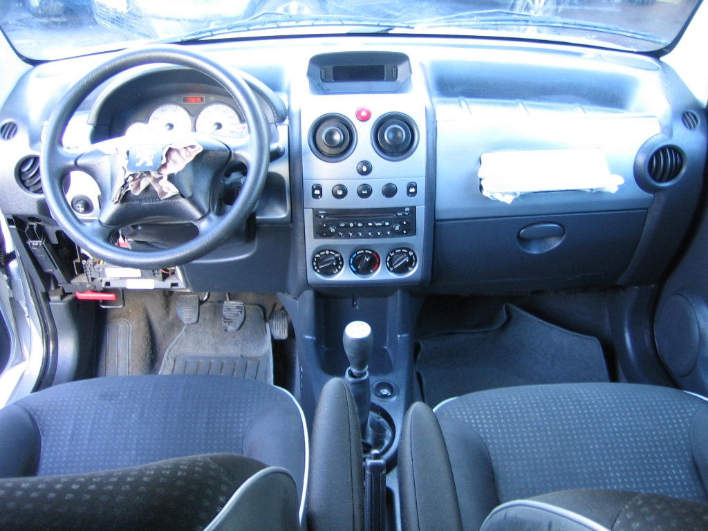 VISTA SALPICADERO PEUGEOT PARTNER 1.6 HDI COMBI RANCHO 90CV