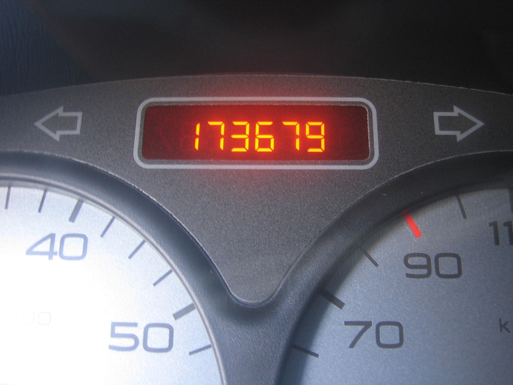 VISTA KM PEUGEOT PARTNER 1.6 HDI COMBI RANCHO 90CV