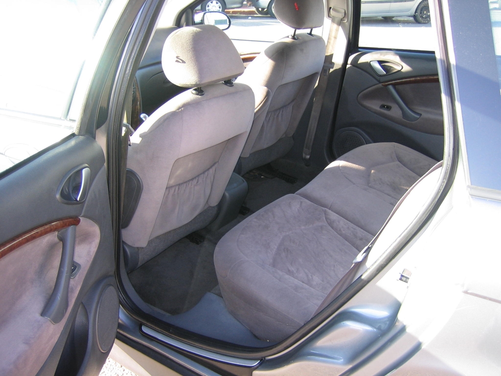 VISTA INTERIOR TRASERO 2 CITROEN C-5 2.0 HDI 110CV