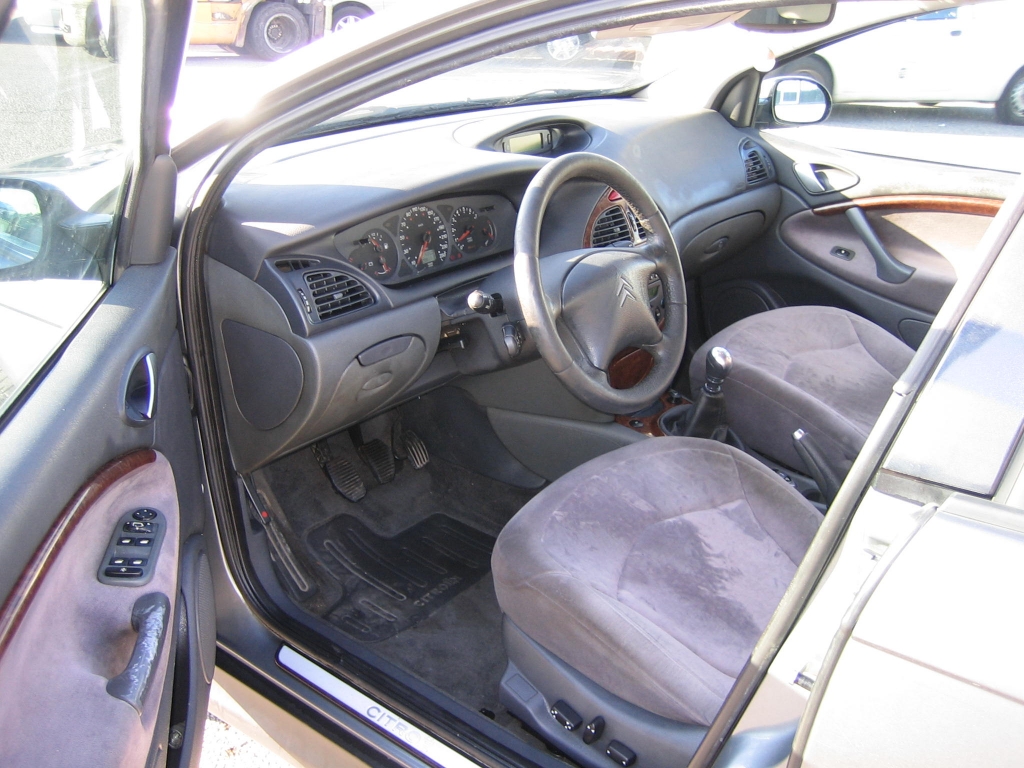 VISTA INTERIOR IZQUIERDO CITROEN C-5 2.0 HDI 110CV
