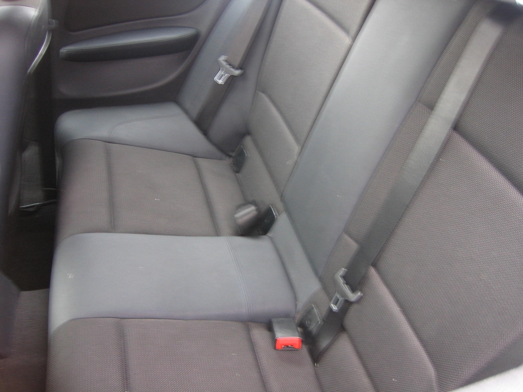 VISTA INTERIOR TRASERO BMW 118D 2.0 143CV PACK M