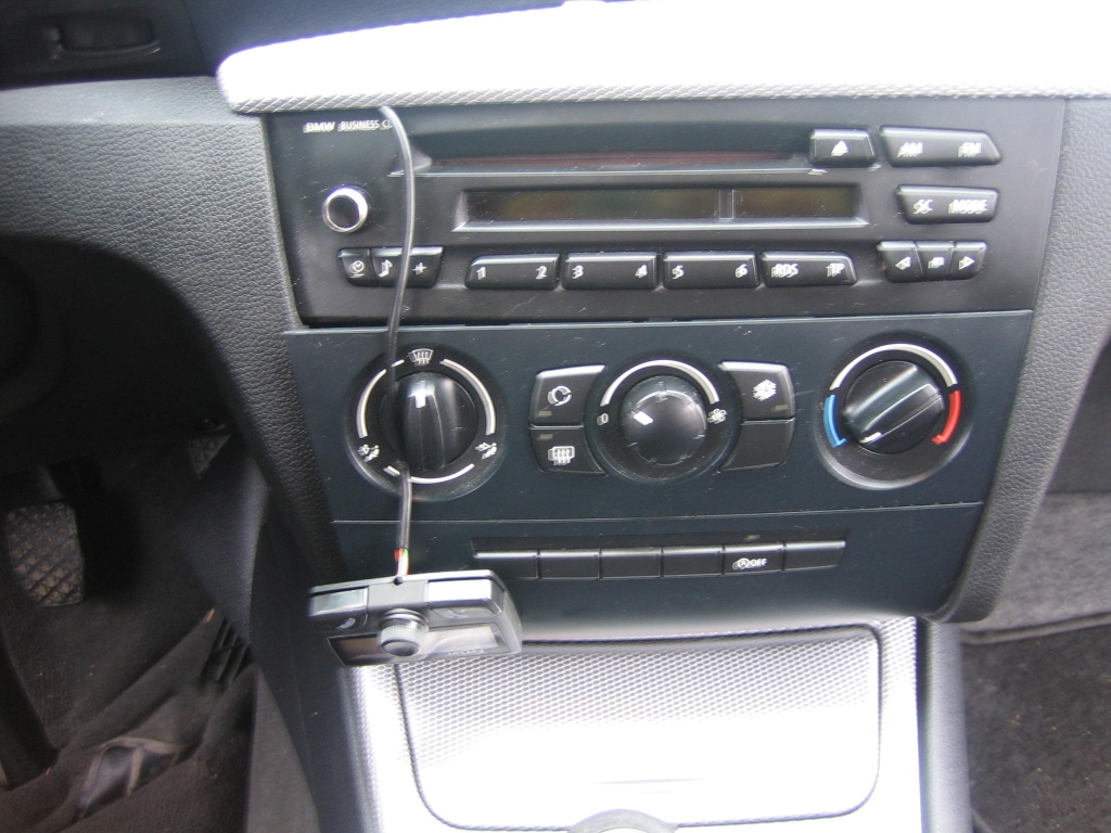 VISTA CD Y CLIMA BMW 118D 2.0 143CV PACK M