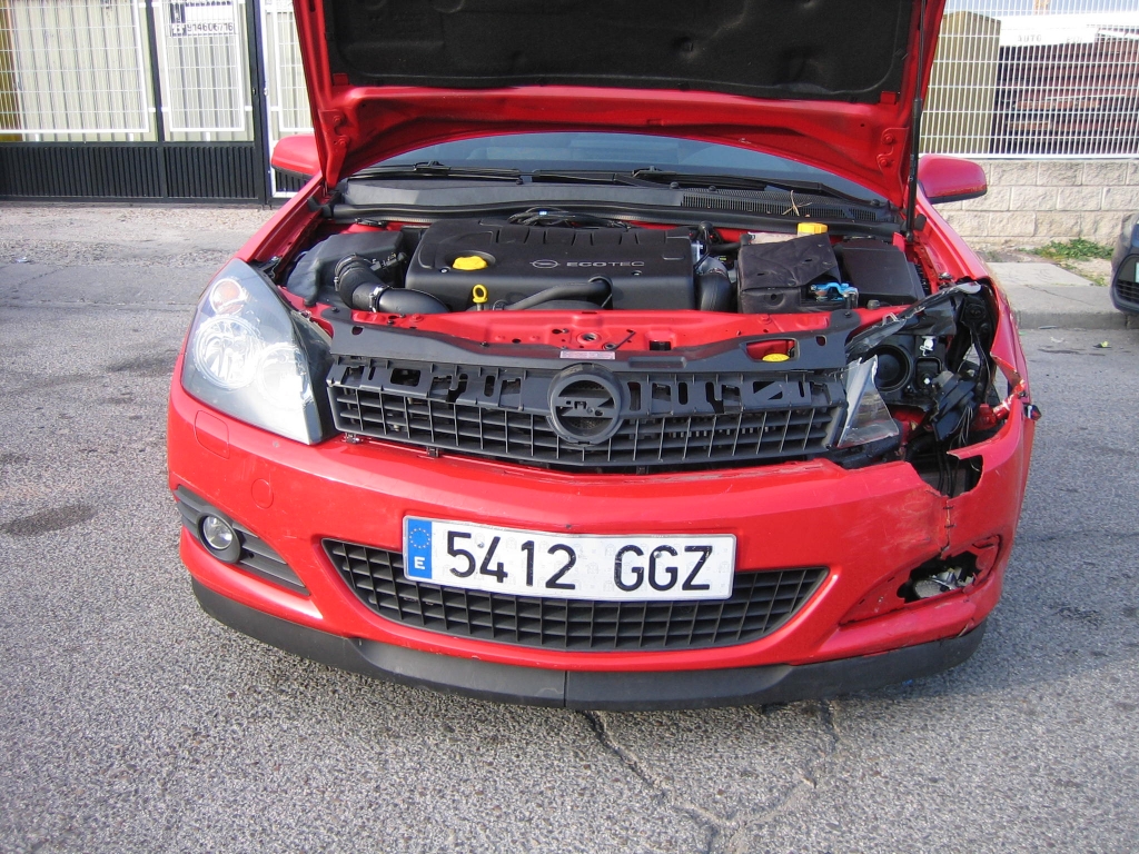 VISTA MOTOR VISTA TRASERA DERECHAOPEL ASTRAS GTC 1.9 CDTI 120CV 