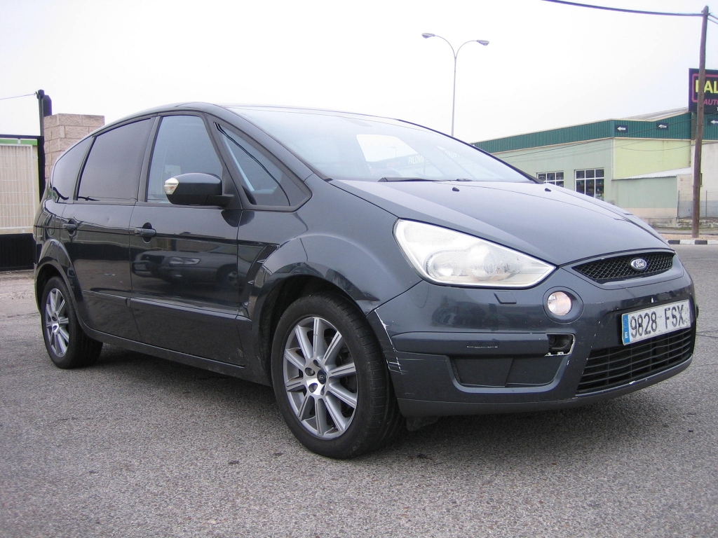 VISTA DELANTERA DERECHA FORD S-MAX 2.0 TDCI 140CV 7 PLAZAS