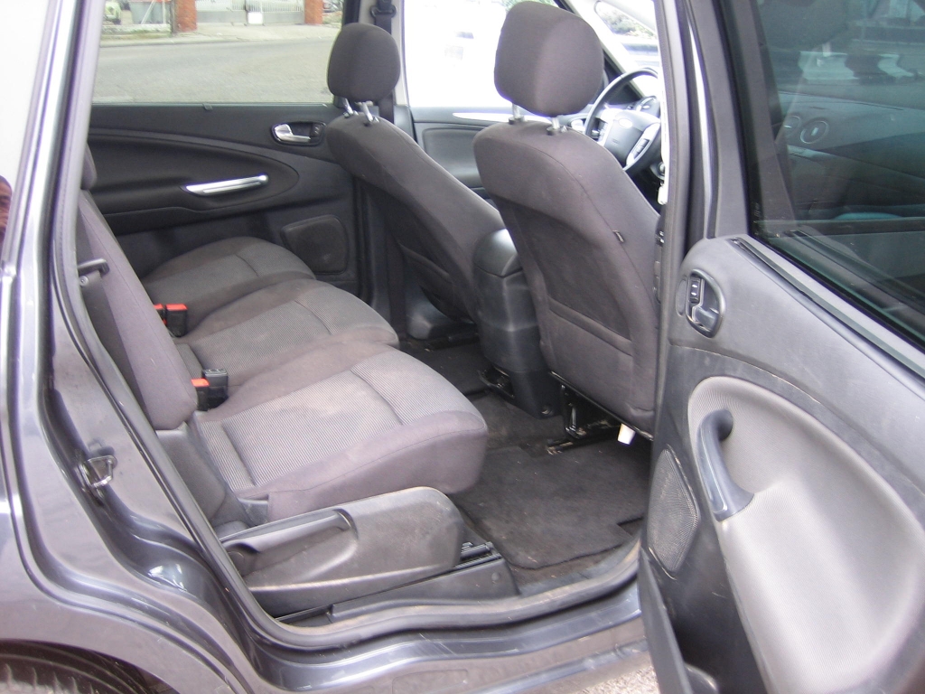 VISTA INTERIOR TRASERO FORD S-MAX 2.0 TDCI 140CV 7 PLAZAS