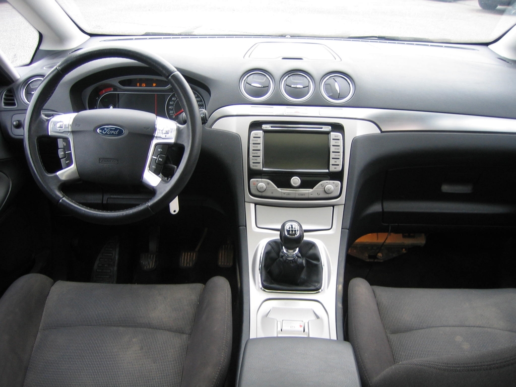 VISTA SALPICADEROFORD S-MAX 2.0 TDCI 140CV 7 PLAZAS 