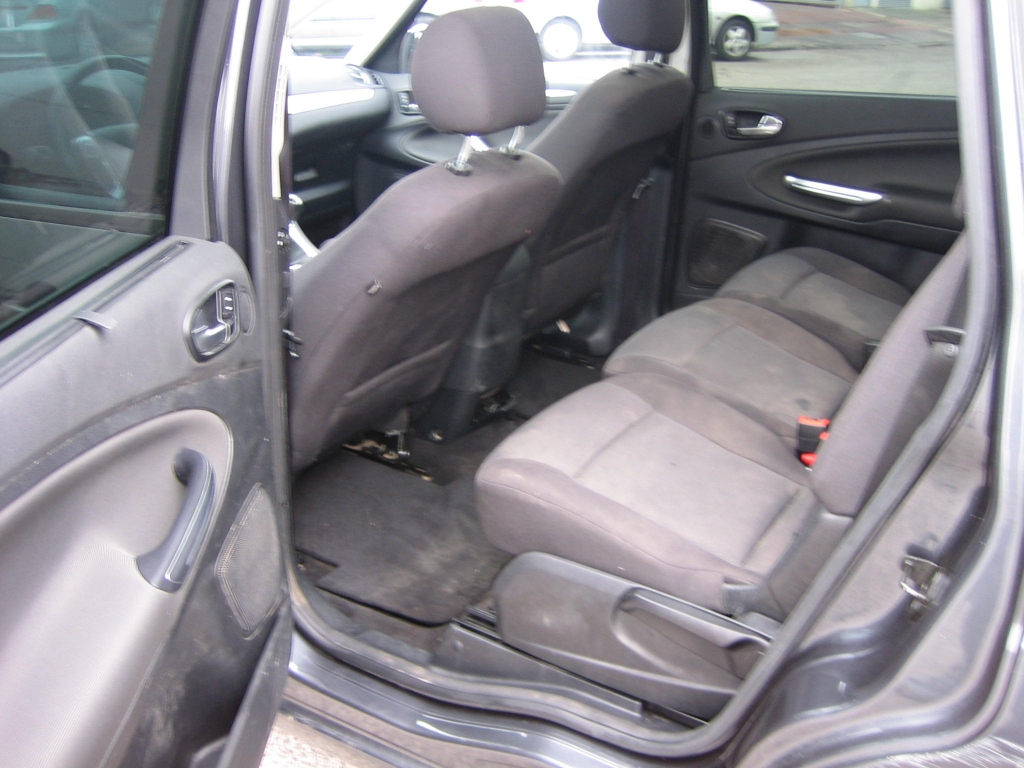 VISTA INTERIOR TRASERO 2 FORD S-MAX 2.0 TDCI 140CV 7 PLAZAS
