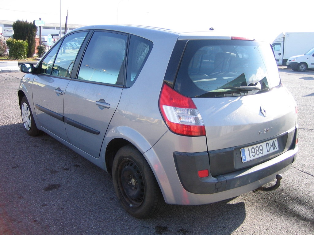 VISTA TRASERA IZQUIERDA RENAULT MEGANE SCENIC 1.5 DCI 100CV 