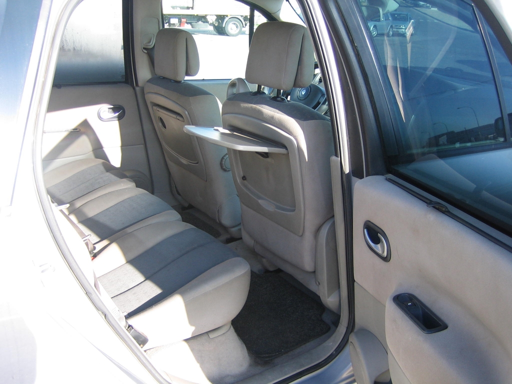 VISTA INTERIOR TRASERO RENAULT MEGANE SCENIC 1.5 DCI 100CV