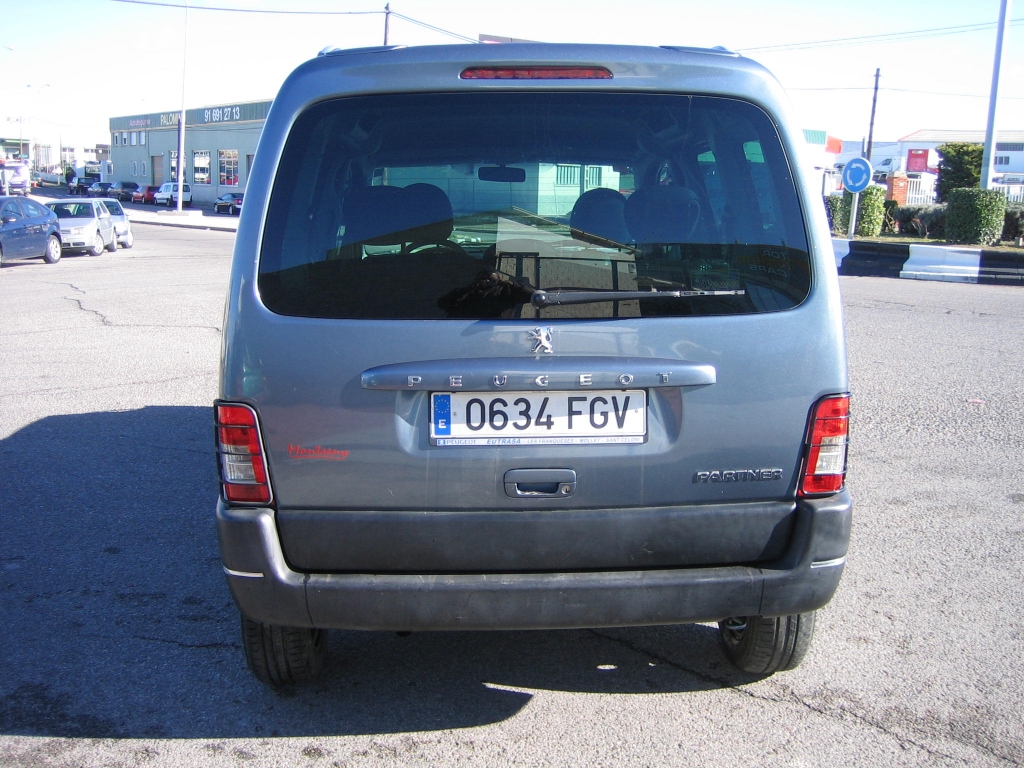 VISTA TRASERA PEUGEOT PARTNER 2.0 HDI RANCHO PLUS 90CV