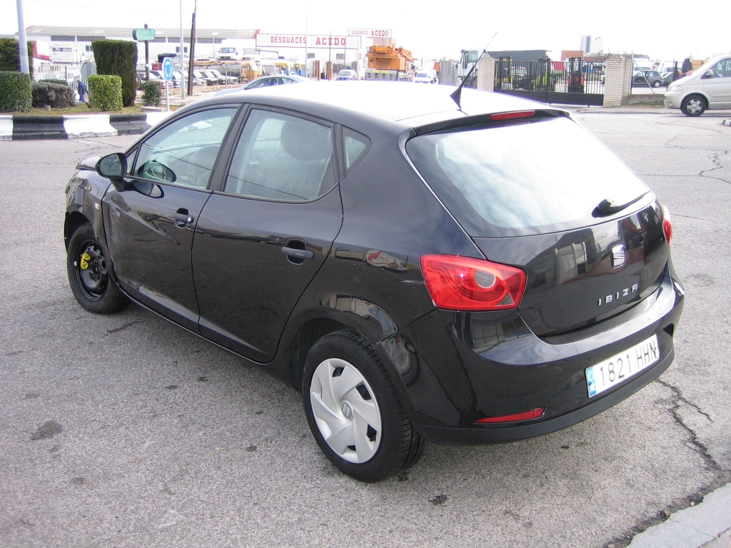 VISTA TRASERA IZQUIERDA SEAT IBIZA 1.2 TDI 75CV