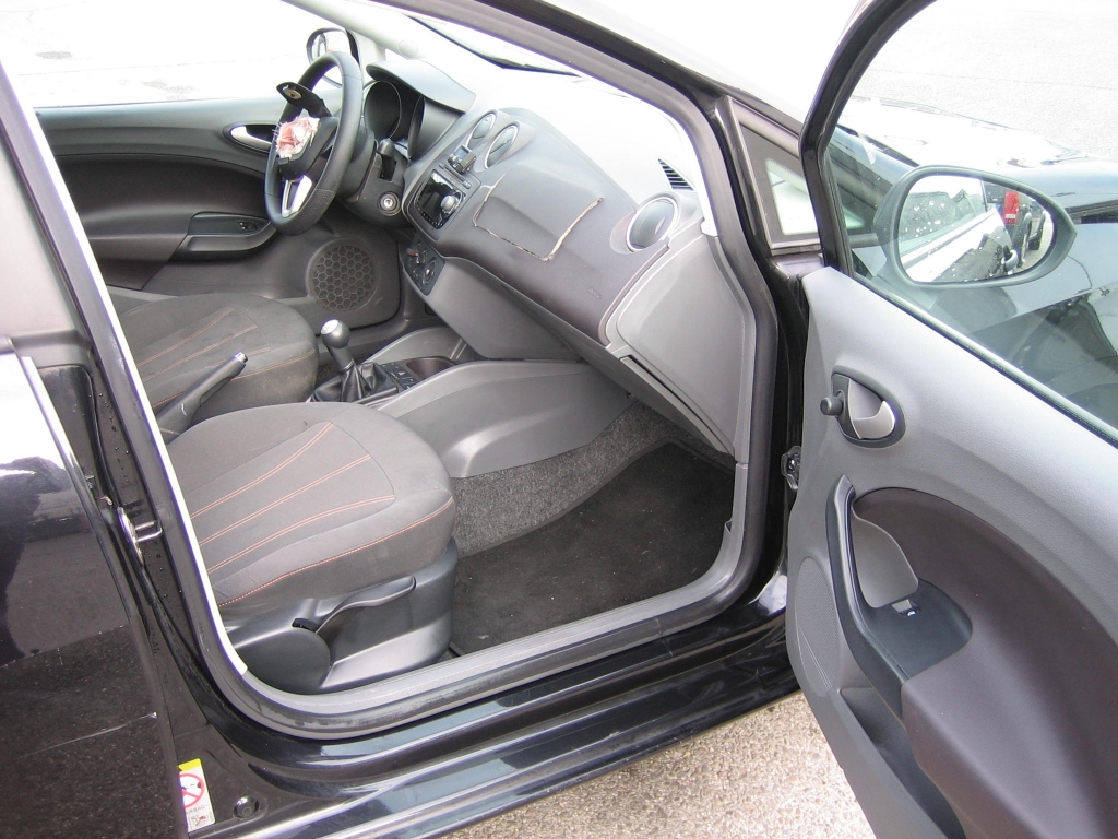 VISTA INTERIOR DERECHO SEAT IBIZA 1.2 TDI 75CV