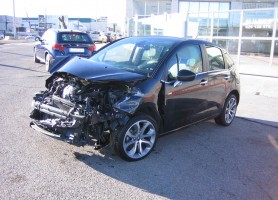 VISTA DELANTERA IZQUIERDA CITROEN C-3 1.6 HDI 90CV VISTA DELANTERA IZQUIERDA CITROEN C-3 1.6 HDI 90CV