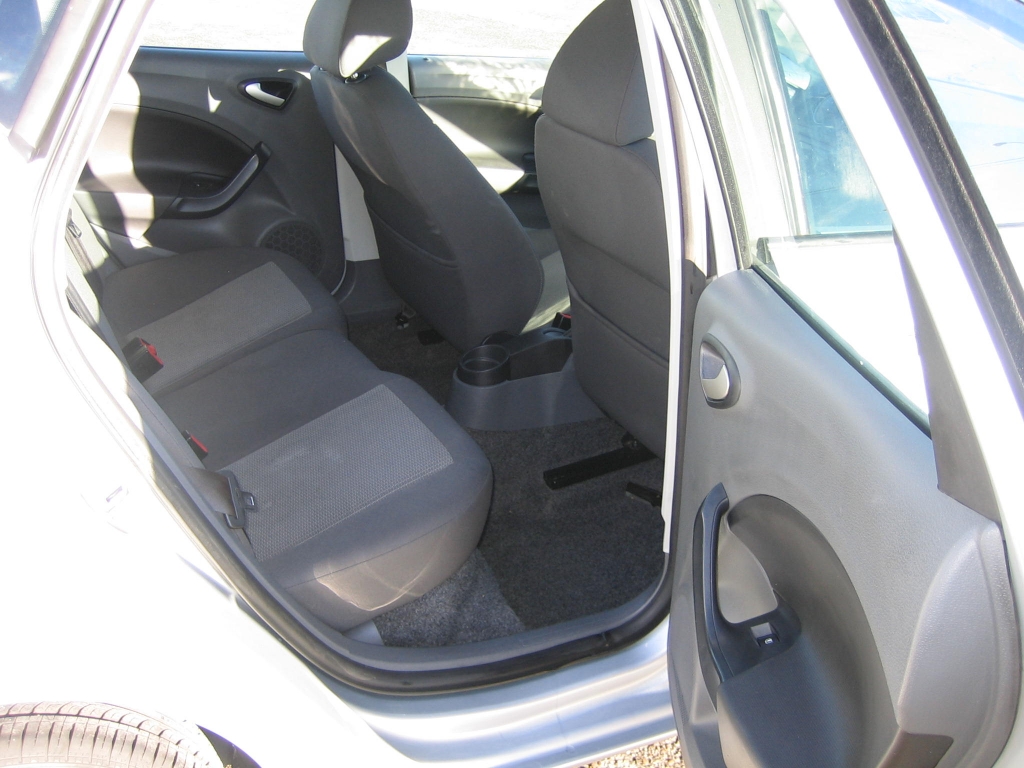 VISTA INTERIOR TRASERO SEAT IBIZA 1.6 CR TDI 105CV