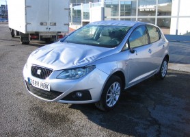 VISTA DELANTERA IZQUIERDA SEAT IBIZA 1.6 CR TDI 105CV VISTA DELANTERA IZQUIERDA SEAT IBIZA 1.6 CR TDI 105CV