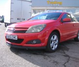 VISTA DELANTERA IZQUIERDA OPEL ASTRA GTC 1.9 CDTI 120CV VISTA DELANTERA IZQUIERDA OPEL ASTRA GTC 1.9 CDTI 120CV