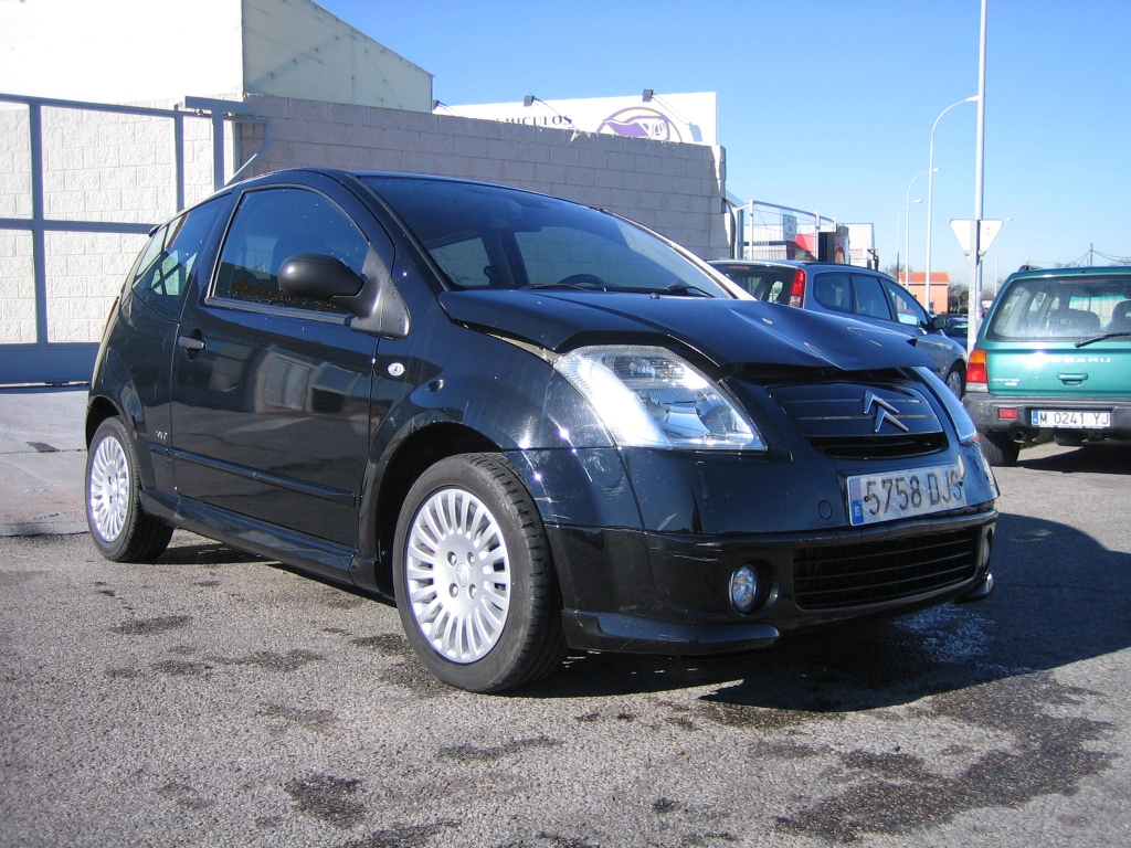 VISTA DELANTERA DERECHA CITROEN C-2 VTR 1.4 HDI 68CV 