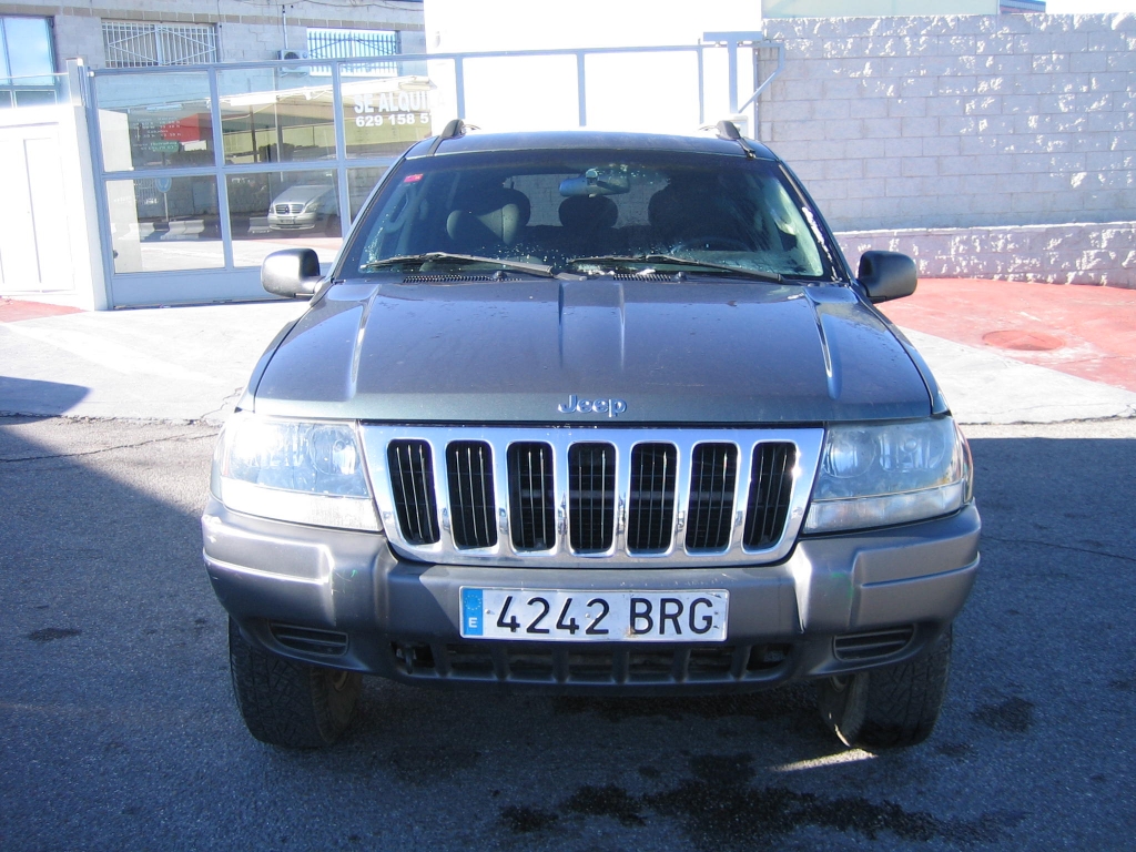 VISTA DELANTERA JEEP CHEROKEE 2.7 CRDI 160CV AUTOMATICO 4X4