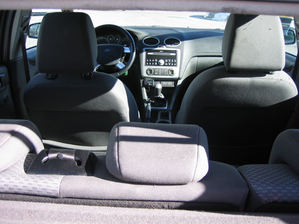 VISTA INTERIOR FORD FOCUS 1.8 TDCI TREND 115CV