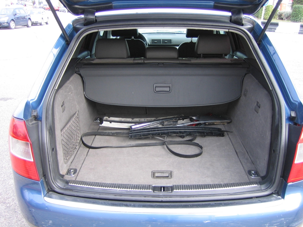 VISTA MALETERO AUDI A-4 QUATTRO 2.0 TDI 180CV FAMILIAR