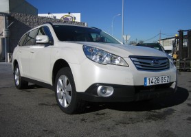 VISTA DELANTERA DERECHA SUBARU LEGACI 2.5 I 167CV GASOLINA 4X4 VISTA DELANTERA DERECHA SUBARU LEGACI 2.5 I 167CV GASOLINA 4X4